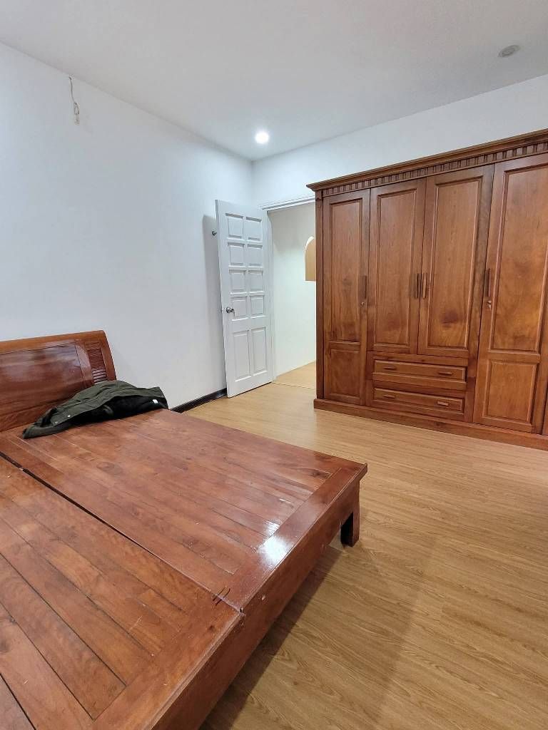 Bán nhà Nguyễn Đức Cảnh - diện tích 68.6m2 9 tầng - Căn hộ đẹp hiếm - giá 5,8 tỷ