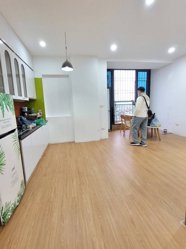 Bán nhà Nguyễn Đức Cảnh - diện tích 68.6m2 9 tầng - Căn hộ đẹp hiếm - giá 5,8 tỷ