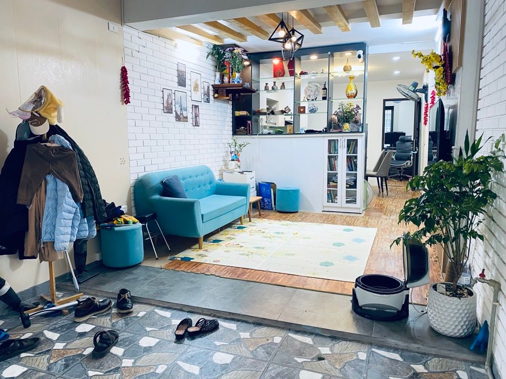 Bán nhà Hoàng Mai - diện tích 60m2 1 tầng - ngõ ô tô tránh - giá 4,6 tỷ