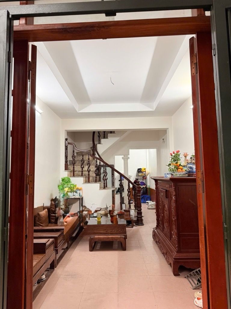 Bán nhà Hoàng Mai - diện tích 36m2 4 tầng - Nhà đẹp, thoáng đãng - giá 5 tỷ