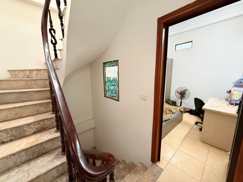 Bán nhà Hoàng Mai - diện tích 36m2 4 tầng - Nhà đẹp, thoáng đãng - giá 5 tỷ