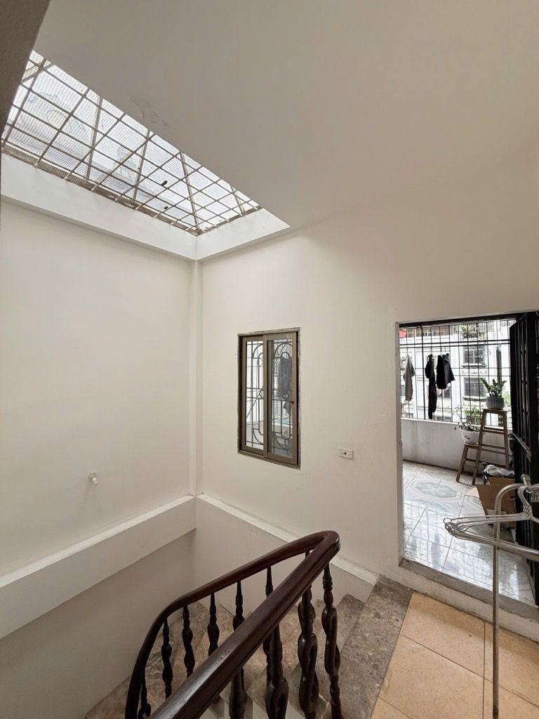 Bán nhà Hoàng Mai - diện tích 36m2 4 tầng - Nhà đẹp, thoáng đãng - giá 5 tỷ