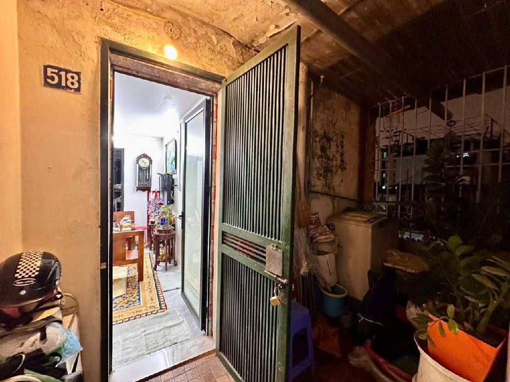 Bán nhà Bạch Mai - diện tích 50m2 5 tầng - CĂN GÓC - BAN CÔNG CHẠY QUANH NHÀ - giá 3,1 tỷ