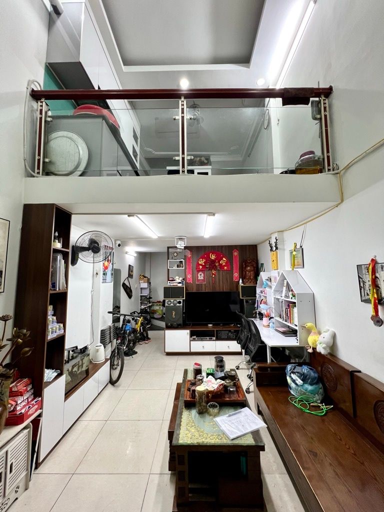 Bán nhà Hoàng Mai - diện tích 45m2 5 tầng - gần ô tô - giá 3,75 tỷ