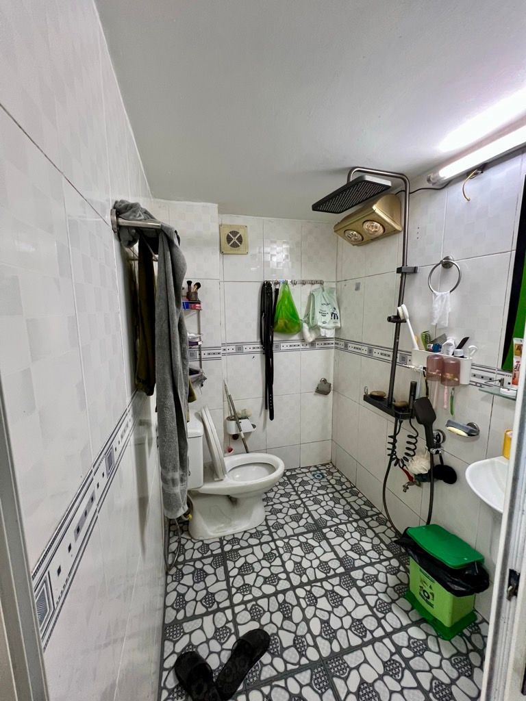 Bán nhà Hoàng Mai - diện tích 45m2 5 tầng - gần ô tô - giá 3,75 tỷ