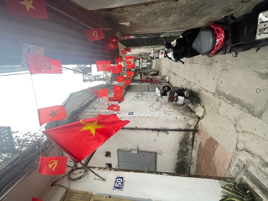 Bán nhà Định Công Thượng - diện tích 26.4m2 3 tầng - Nhà đẹp hiếm có - giá 2,65 tỷ