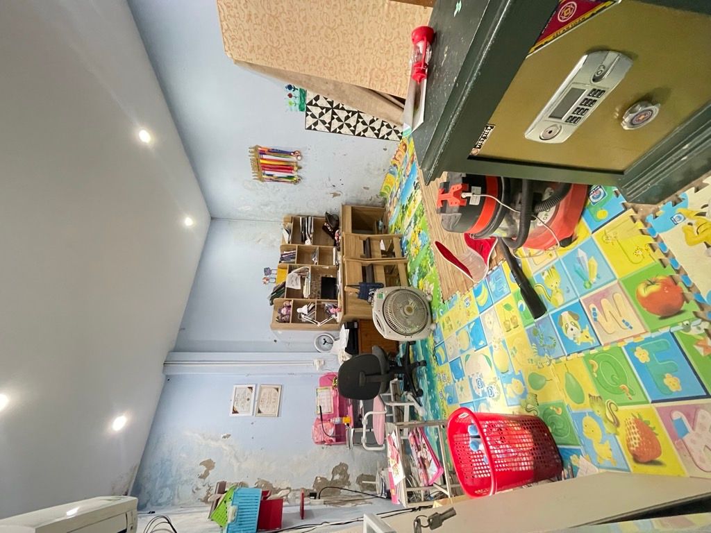 Bán nhà Định Công Thượng - diện tích 26.4m2 3 tầng - Nhà đẹp hiếm có - giá 2,65 tỷ