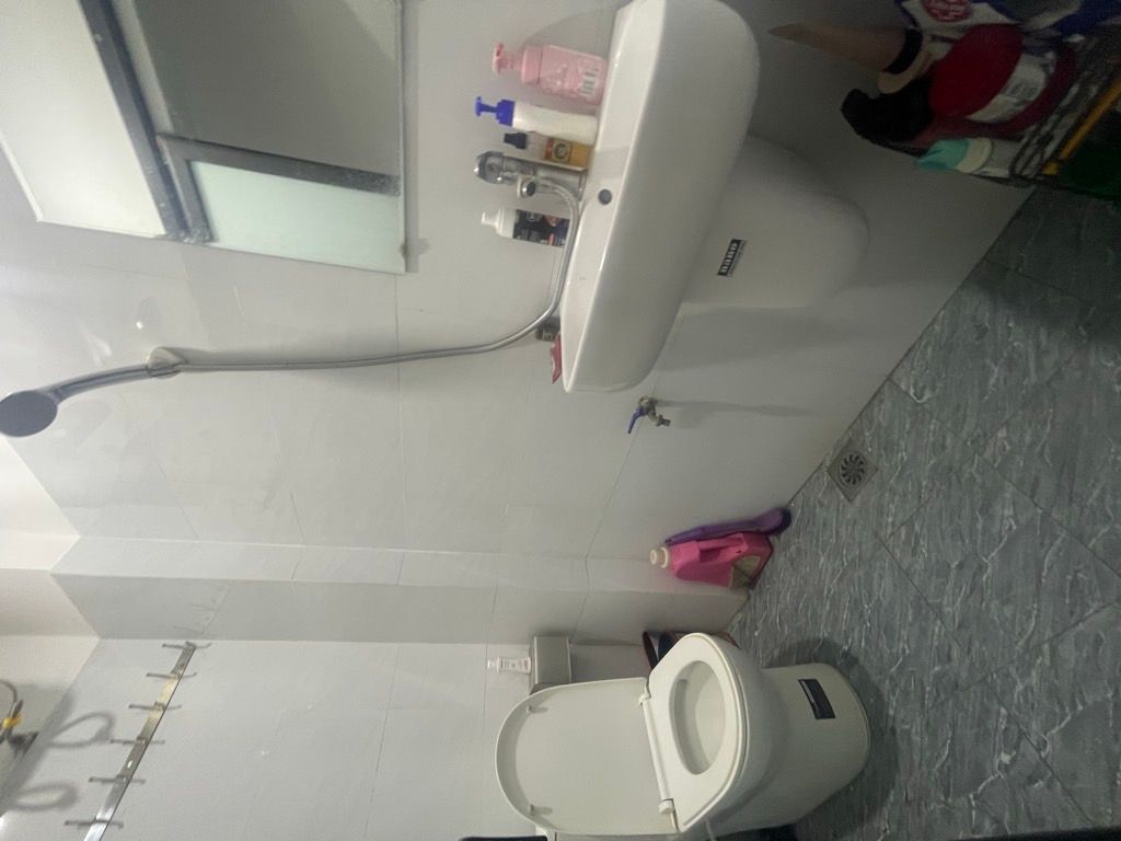 Bán nhà Trần Khát Chân - diện tích 27m2 4 tầng - Mặt ngõ thông ô tô - giá 8,98 tỷ