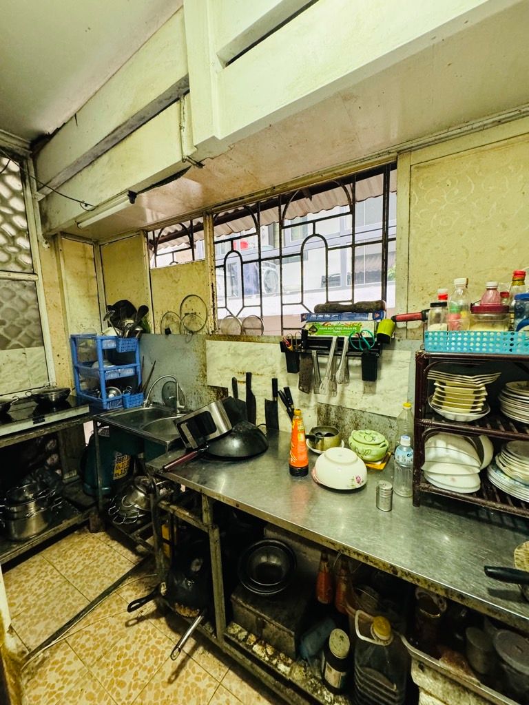 Bán nhà ngõ Văn Chương - diện tích 25.2m2 3 tầng - Cực hiếm - giá 10,5 tỷ