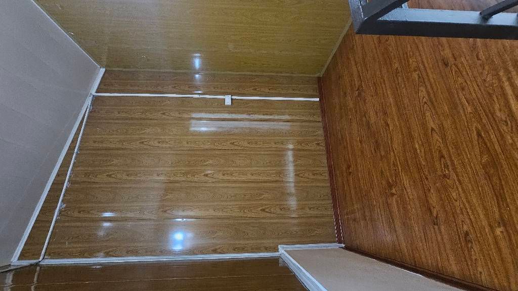 Bán nhà Lĩnh Nam - diện tích 24m2 2 tầng - nhà 2 tầng nhỏ tiền - giá 1,36 tỷ