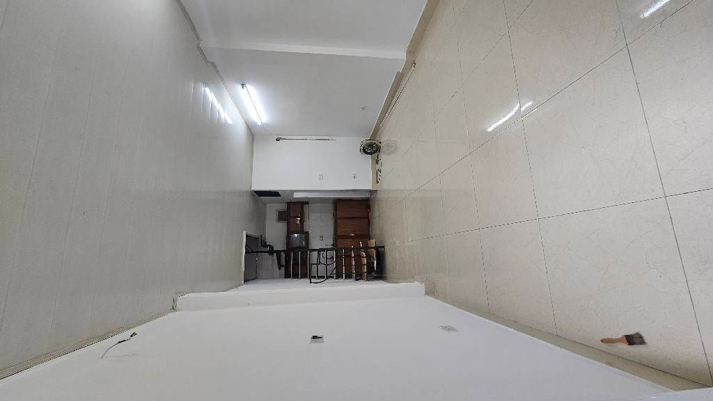 Bán nhà Lĩnh Nam - diện tích 24m2 2 tầng - nhà 2 tầng nhỏ tiền - giá 1,36 tỷ