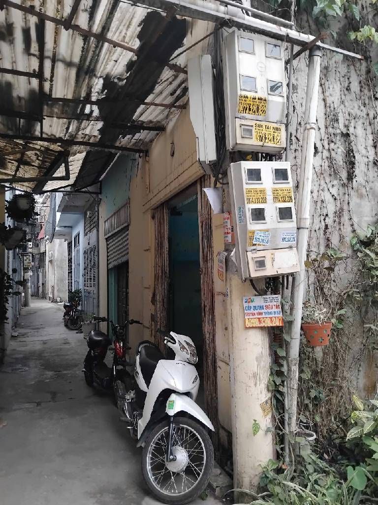 Bán nhà Vĩnh Quỳnh - diện tích 32m2 2 tầng - Nhà đất ở hoàn toàn không quy hoạch - giá 1,6 tỷ