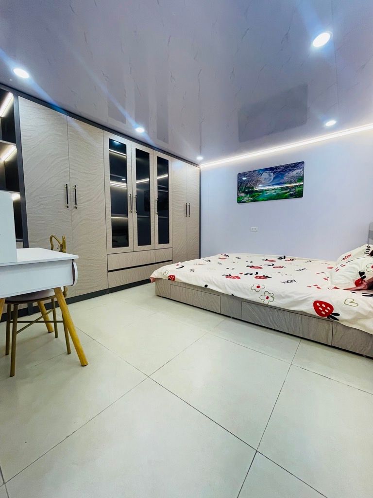 Bán nhà Tập thể Thịnh Hào - diện tích 55m2 1 tầng - Tập thể đẹp - giá 3,5 tỷ