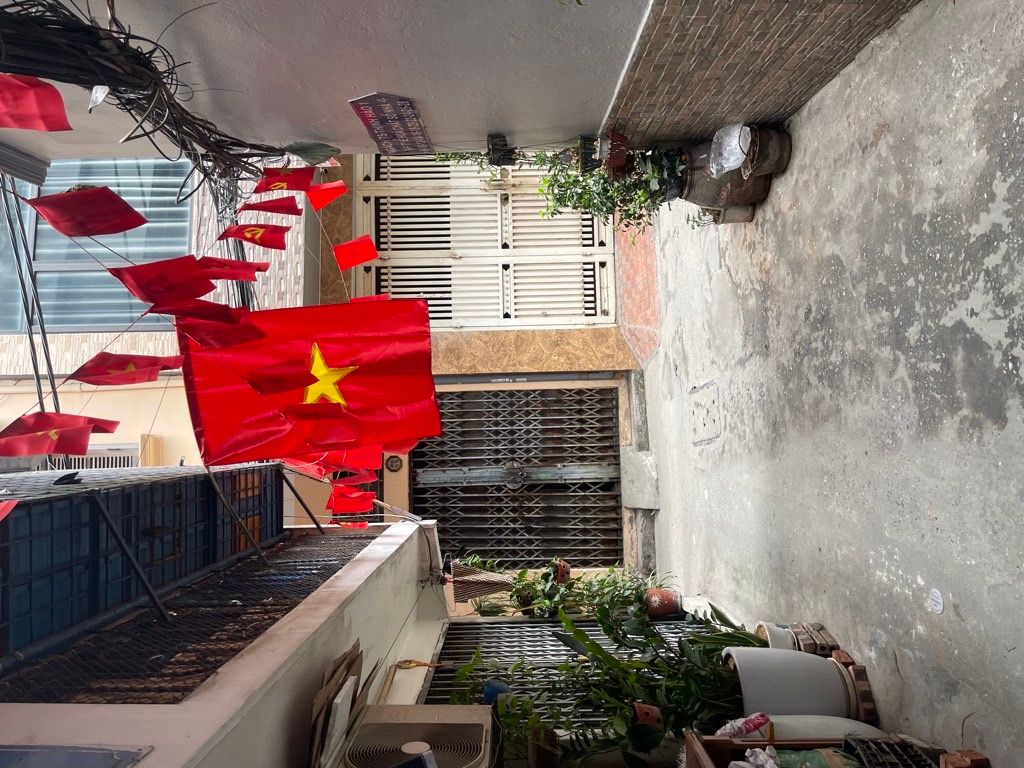 Bán nhà Tập thể Thịnh Hào - diện tích 55m2 1 tầng - Tập thể đẹp - giá 3,5 tỷ