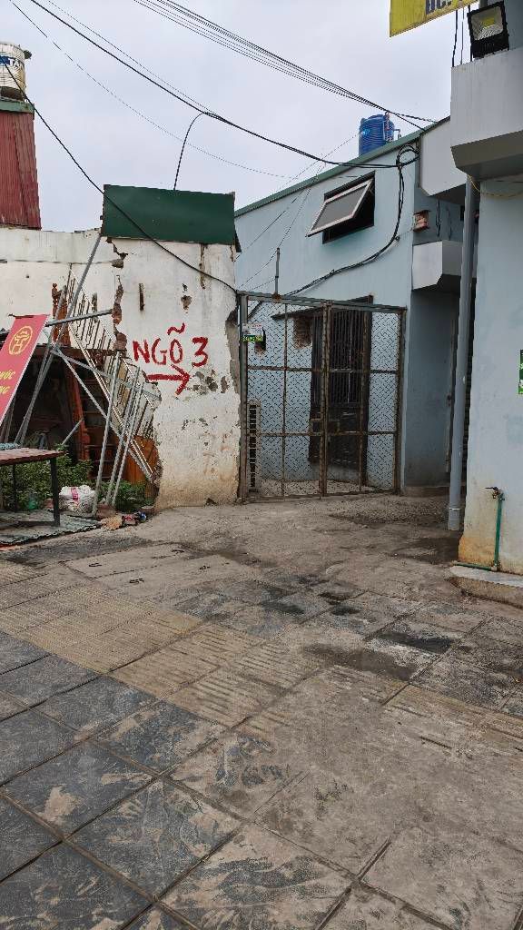 Bán nhà Vĩnh Hoàng - diện tích 36m2 2 tầng - gần chợ, trường học - giá 1,8 tỷ