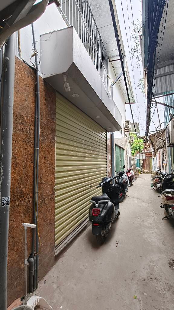 Bán nhà Vĩnh Hoàng - diện tích 36m2 2 tầng - gần chợ, trường học - giá 1,8 tỷ