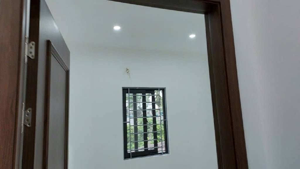 Bán nhà Vĩnh Hoàng - diện tích 36m2 2 tầng - gần chợ, trường học - giá 1,8 tỷ