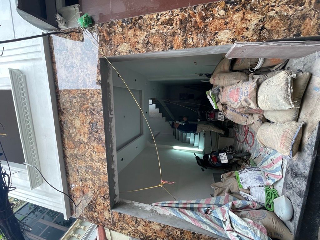 Bán nhà Minh Khai - diện tích 32,6m2 5 tầng - Nhà đẹp khu vip - giá 8,9 tỷ