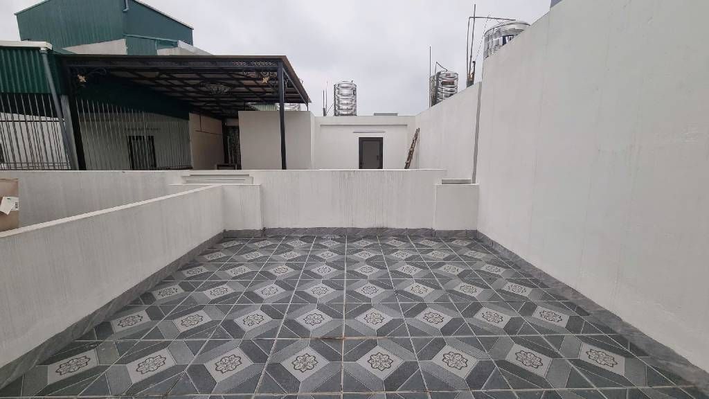 Bán nhà Nguyễn Văn Viên - diện tích 30m2 5 tầng - Ngõ 100 thông ngõ 23 Dương Văn Bé - giá 9,5 tỷ