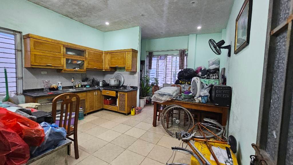 Bán nhà Trần Quý Cáp - diện tích 51m2 4 tầng - Ô TÔ - KINH DOANH - giá 17,8 tỷ