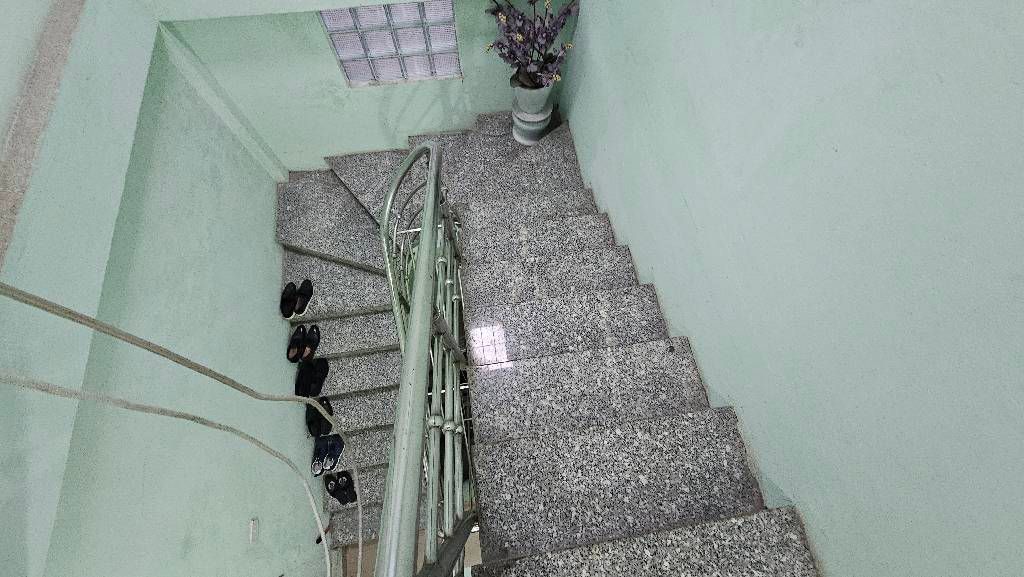 Bán nhà Trần Quý Cáp - diện tích 51m2 4 tầng - Ô TÔ - KINH DOANH - giá 17,8 tỷ