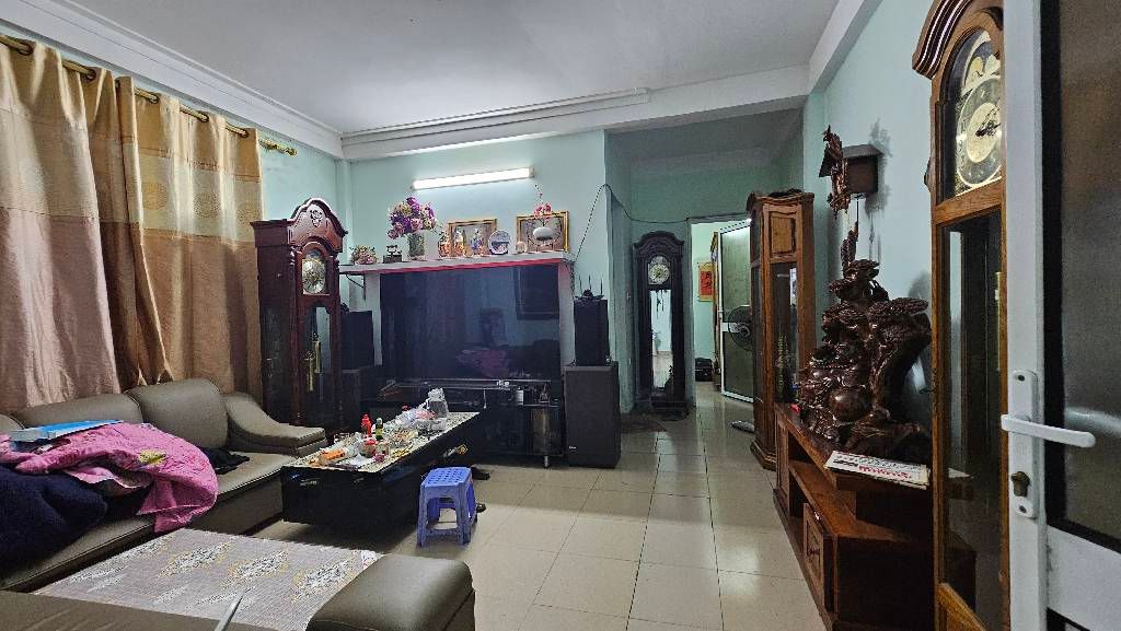 Bán nhà Trần Quý Cáp - diện tích 51m2 4 tầng - Ô TÔ - KINH DOANH - giá 17,8 tỷ