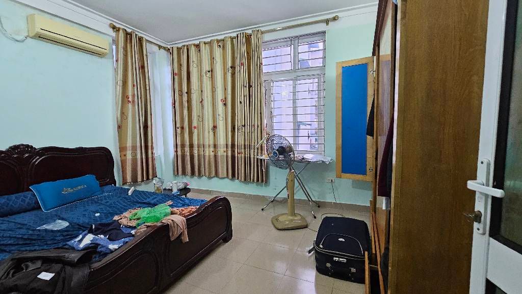 Bán nhà Trần Quý Cáp - diện tích 51m2 4 tầng - Ô TÔ - KINH DOANH - giá 17,8 tỷ