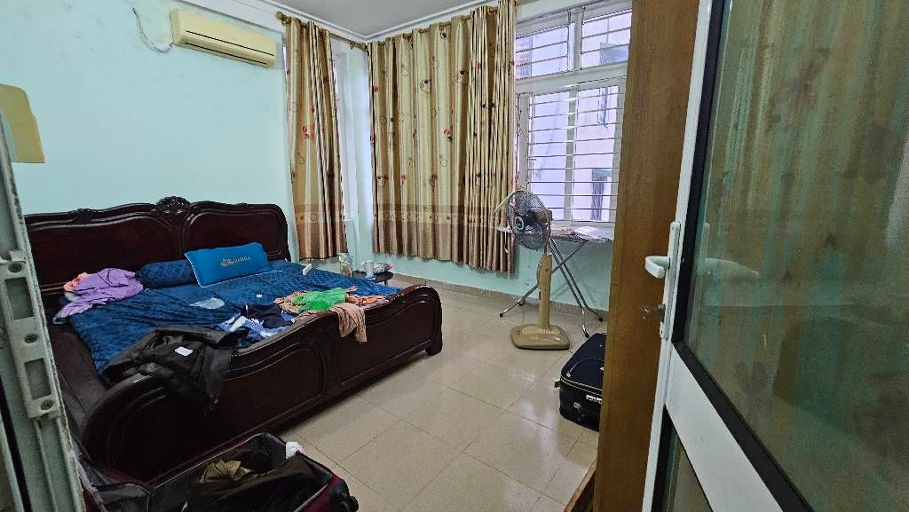 Bán nhà Trần Quý Cáp - diện tích 51m2 4 tầng - Ô TÔ - KINH DOANH - giá 17,8 tỷ