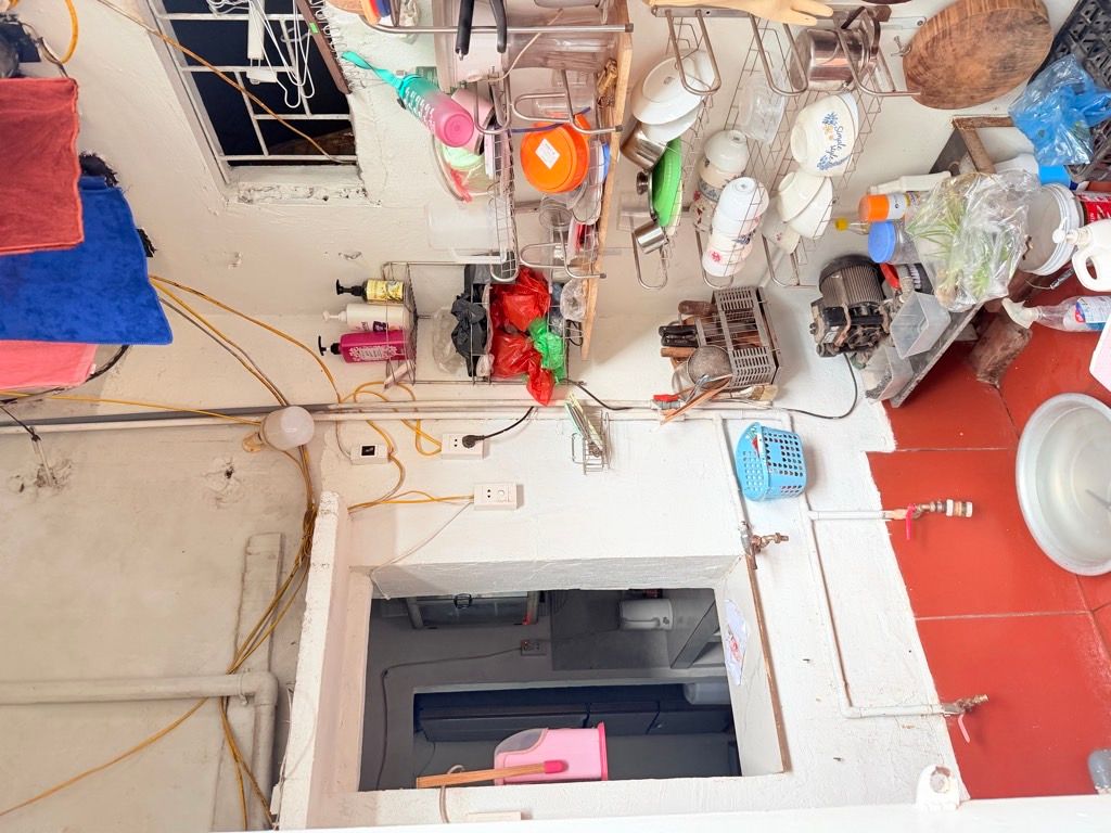 Bán nhà Tân Mai - diện tích 41.5m2 2 tầng - mặt tiền khủng - giá 14 tỷ