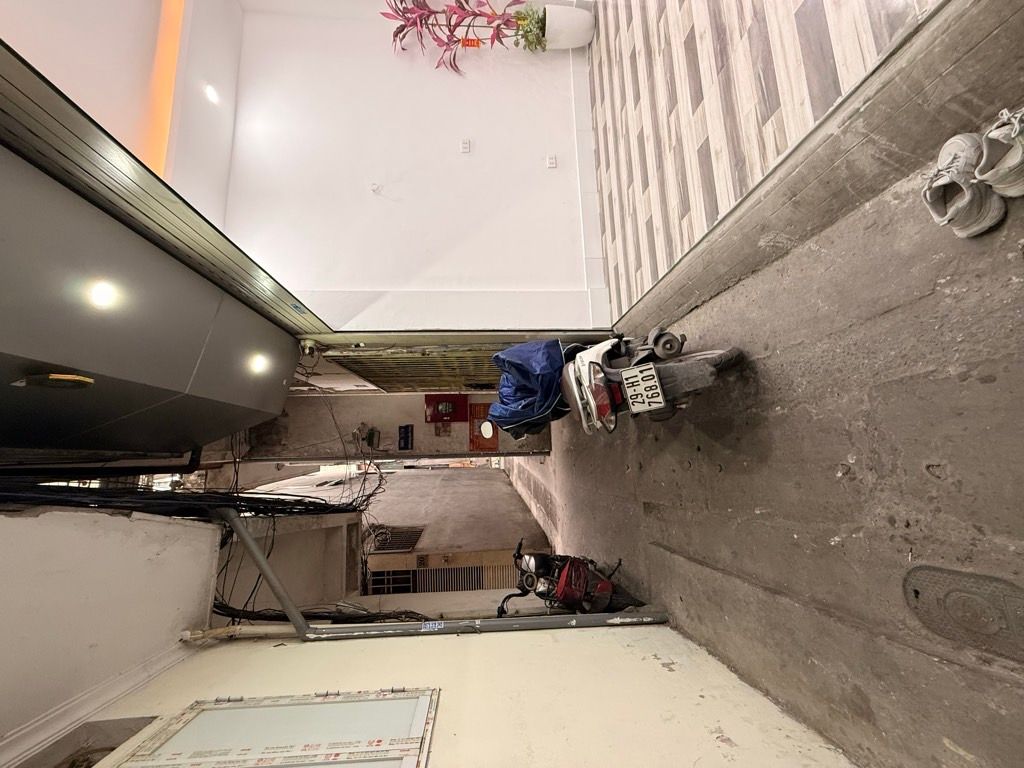 Bán nhà Chùa Liên Phái - diện tích 20m2 4 tầng - gần ô tô tránh - giá 6,9 tỷ