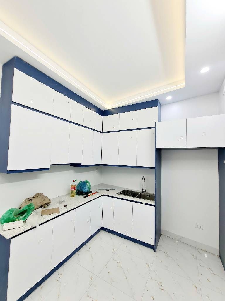 Bán nhà Đại La - diện tích 47m2 5 tầng - Ô TÔ - giá 13,8 tỷ