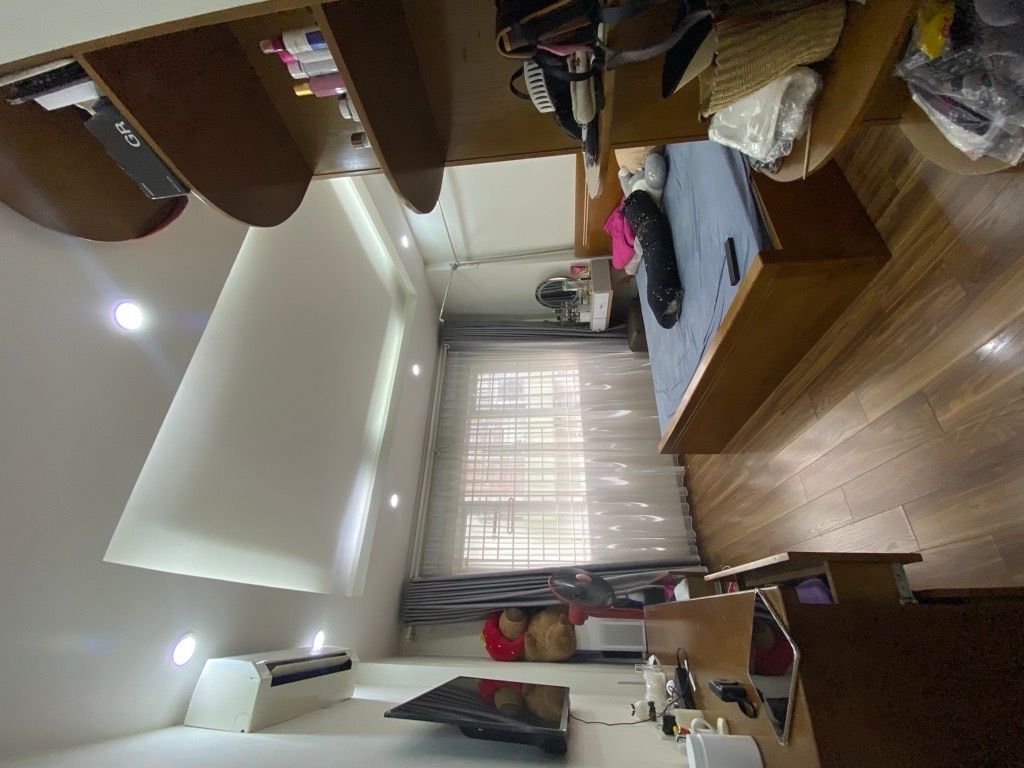 Bán nhà Đê La Thành Nhỏ - diện tích 26m2 5 tầng - lô góc 3 mặt thoáng - giá 8,6 tỷ