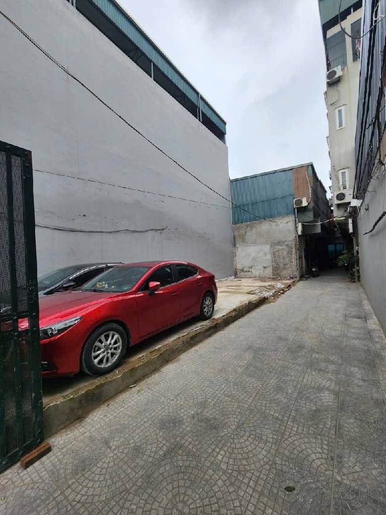 Bán nhà Lĩnh Nam - diện tích 64m2 1 tầng - Lô góc 2 mặt thoáng - giá 12,6 tỷ