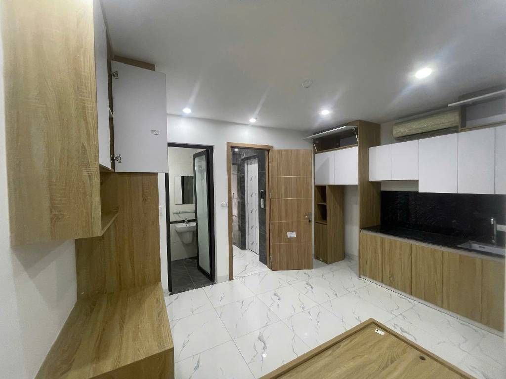 Bán nhà Ngõ Trại Cá - diện tích 56m2 6 tầng - gần ô tô đỗ - giá 14,9 tỷ