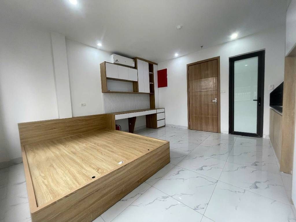 Bán nhà Ngõ Trại Cá - diện tích 56m2 6 tầng - gần ô tô đỗ - giá 14,9 tỷ