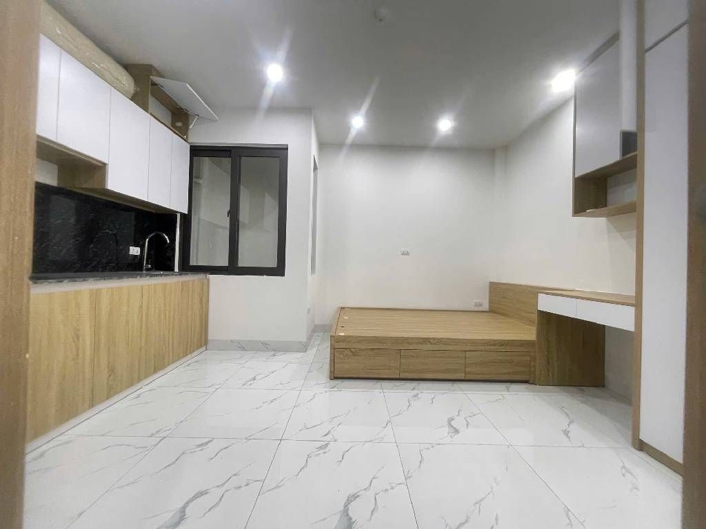 Bán nhà Ngõ Trại Cá - diện tích 56m2 6 tầng - gần ô tô đỗ - giá 14,9 tỷ