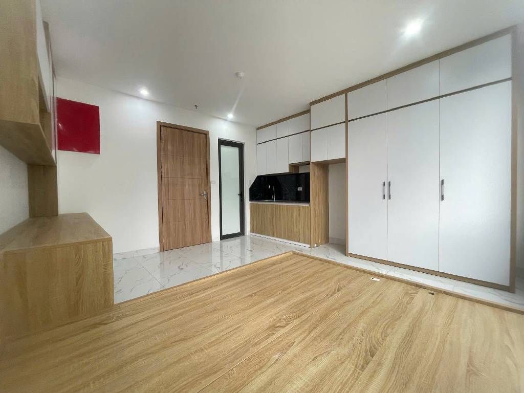 Bán nhà Ngõ Trại Cá - diện tích 56m2 6 tầng - gần ô tô đỗ - giá 14,9 tỷ