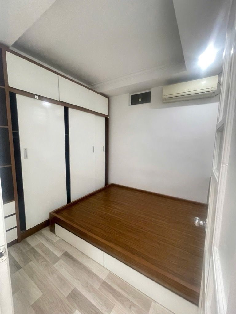 Bán nhà Giáp Nhất - diện tích 55m2 1 tầng - Thang máy - giá 2,6 tỷ