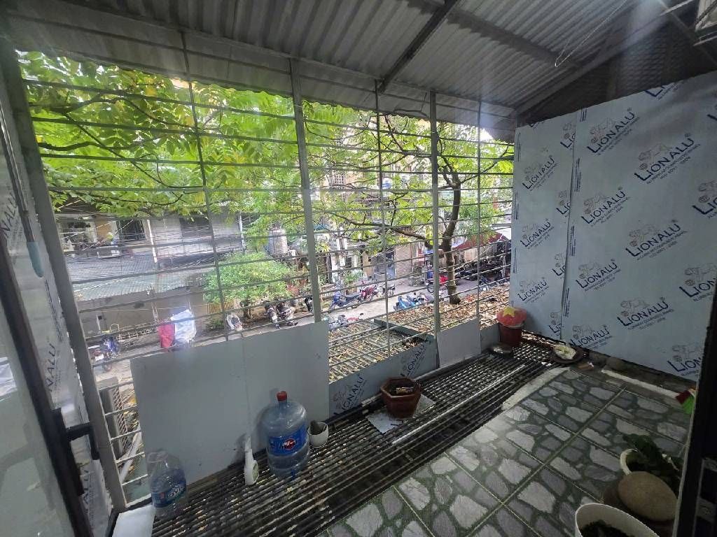 Bán nhà Nguyễn Công Trứ - diện tích 70m2 1 tầng - Căn hộ tập thể đẹp hiếm có - giá 4,5 tỷ