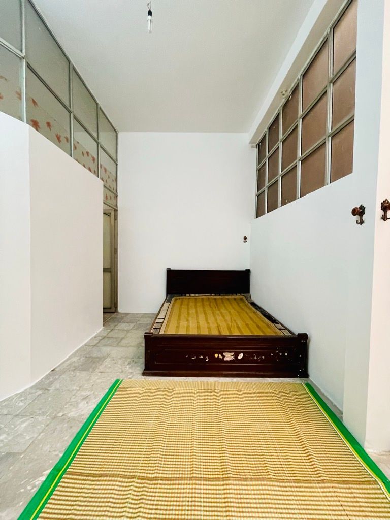 Bán nhà Trần Quý Cáp - diện tích 23m2 4 tầng - gần ô tô - giá 6,9 tỷ