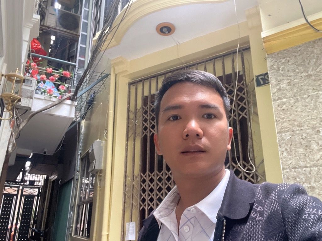 Bán nhà Trần Quý Cáp - diện tích 23m2 4 tầng - gần ô tô - giá 6,9 tỷ