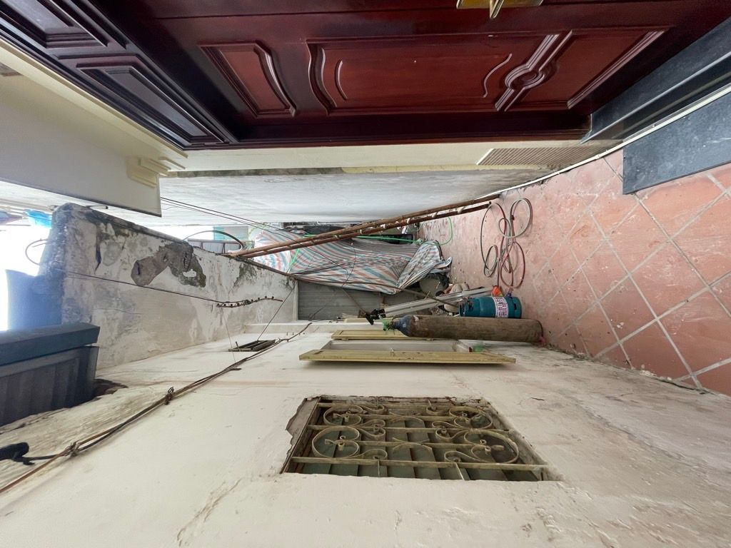 Bán nhà Tôn Đức Thắng - diện tích 81.4m2 1 tầng - Ngõ thông, cách ô tô 20m - giá 14,6 tỷ