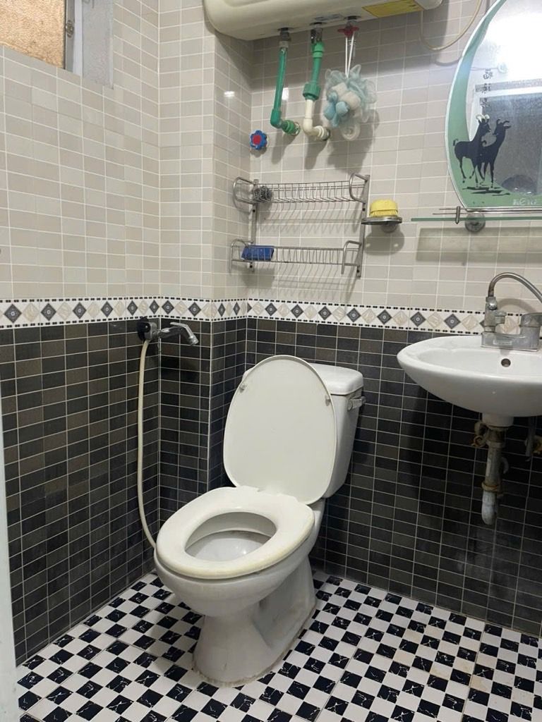 Bán nhà Thịnh Liệt - diện tích 37.5m2 2 tầng - Nhà cũ, mặt tiền rộng - giá 8 tỷ