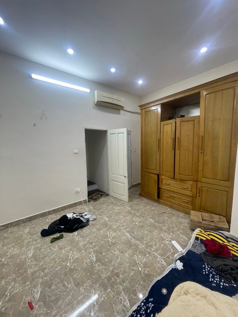 Bán nhà Thông Phong - diện tích 12m2 4 tầng - Ô TÔ ĐỖ CỬA - giá 6,2 tỷ