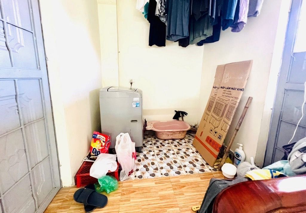 Bán nhà Trương Định - diện tích 46.6m2 5 tầng - 2 mặt thoáng - giá 11,3 tỷ