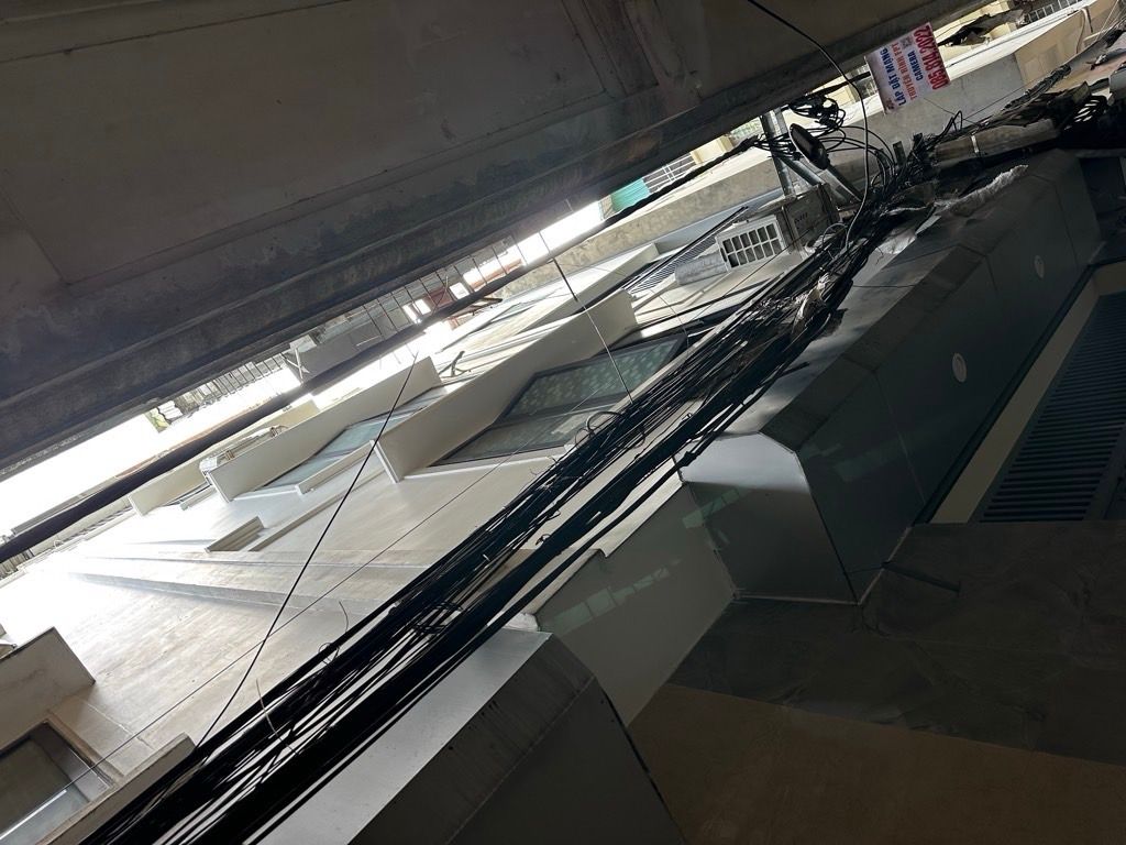 Bán nhà Trương Định - diện tích 46.6m2 5 tầng - 2 mặt thoáng - giá 11,3 tỷ