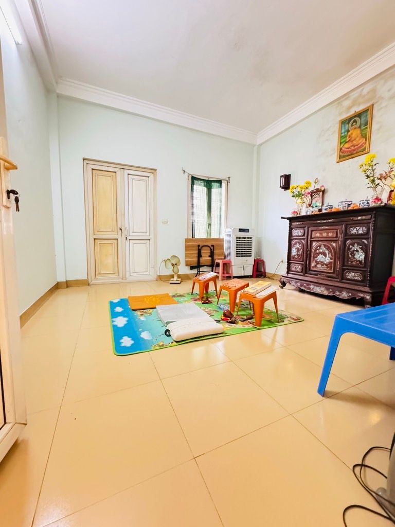 Bán nhà Kim Giang - diện tích 75m2 3 tầng - mặt ngõ ô tô thông - giá 16,3 tỷ