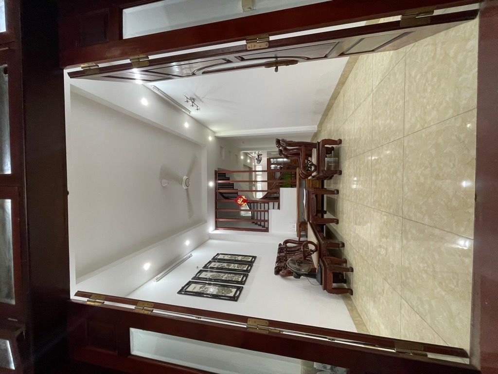 Bán nhà Định Công Hạ - diện tích 47.9m2 4 tầng - Nhà đẹp hiếm có - giá 3,9 tỷ