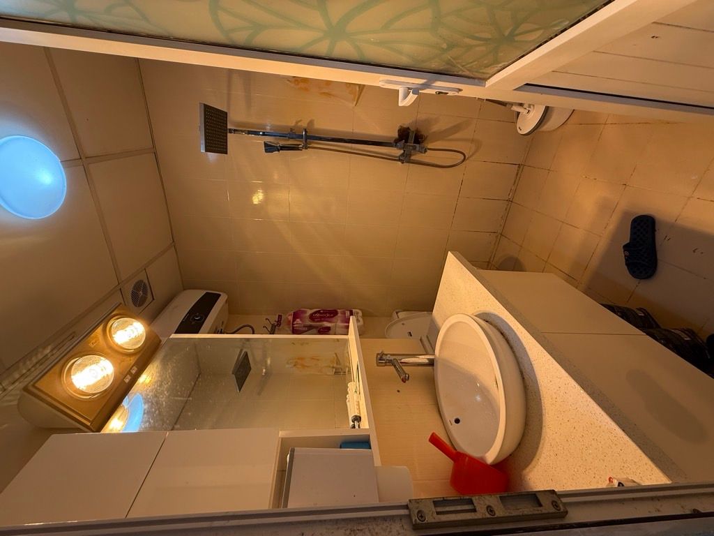 Bán nhà Trần Hoà - diện tích 69,9m2 7 tầng - Sổ đỏ chính chủ cất két sẵn sàng giao dịch - giá 5,7 tỷ