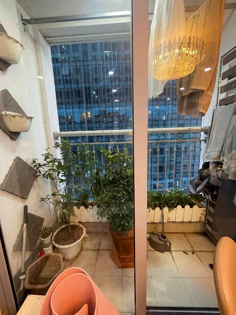 Bán nhà VinHome Nguyễn Chí Thanh - diện tích 80.1m2 1 tầng - Căn hộ cao cấp - giá 16 tỷ